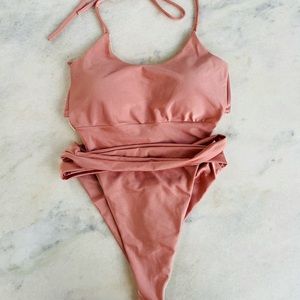 Brazilian One Piece Body Swimwear 🇧🇷